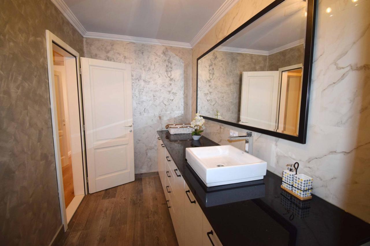 Luxury Apartment Central Targu Mures Ngoại thất bức ảnh